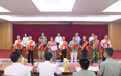 廣東霸王花集團總裁朱榮業榮獲2023年度河源市“最美擁軍人物”